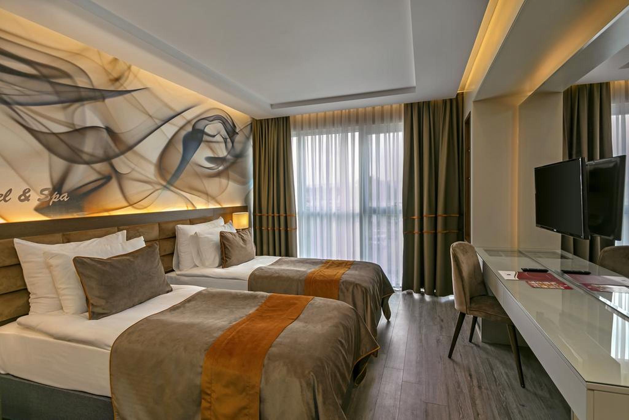 B Business Hotel & Spa Анталія Екстер'єр фото