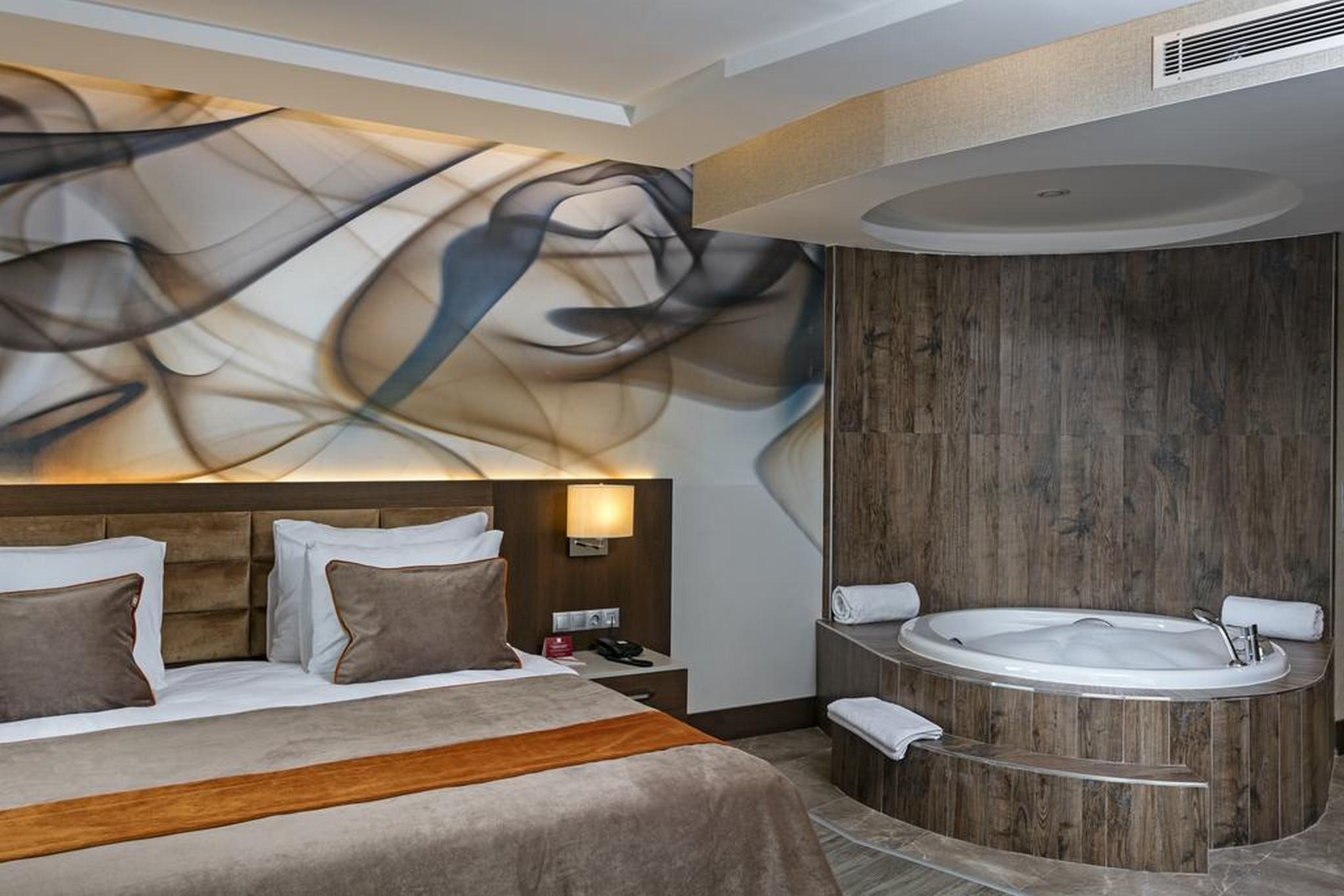 B Business Hotel & Spa Анталія Екстер'єр фото