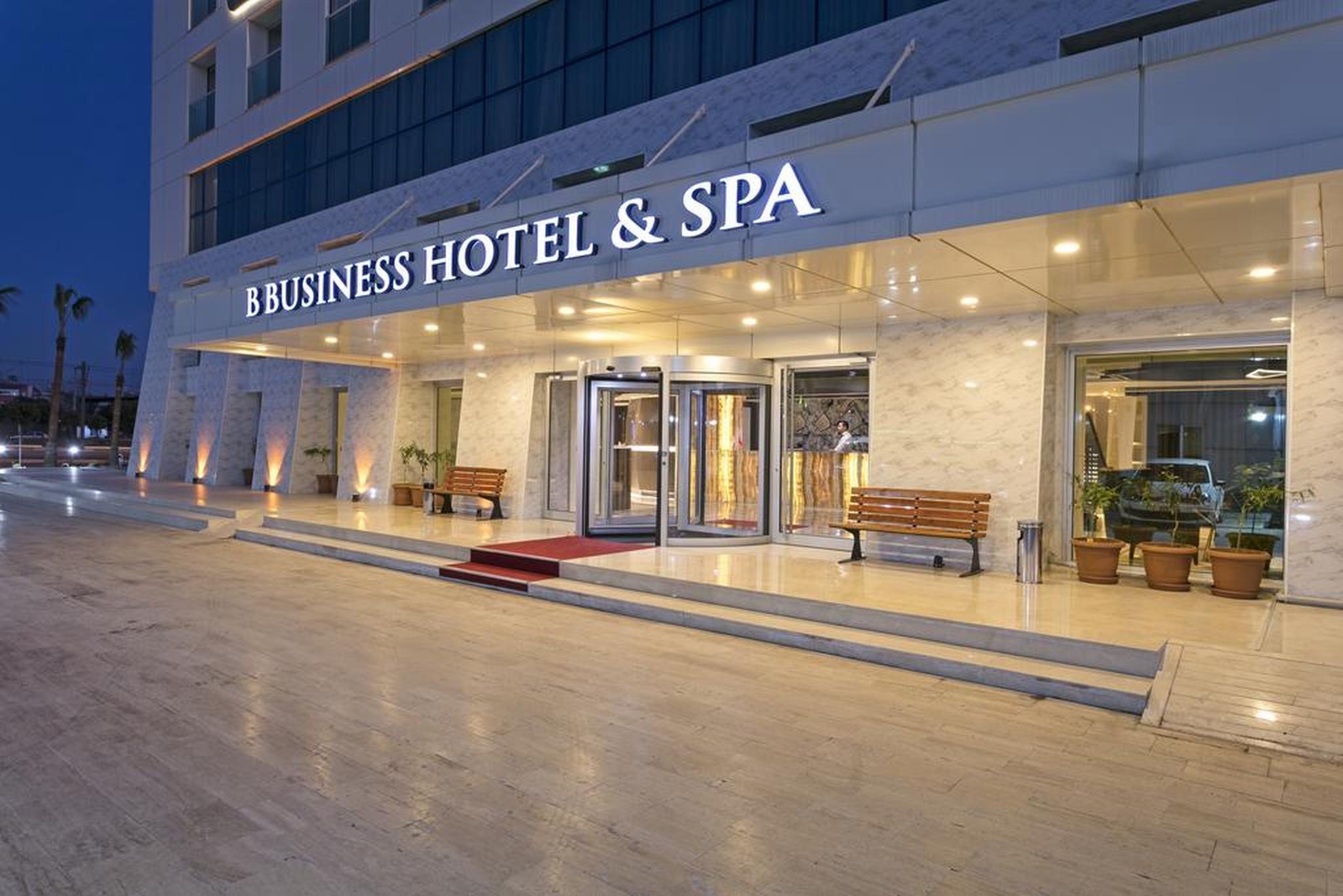 B Business Hotel & Spa Анталія Екстер'єр фото
