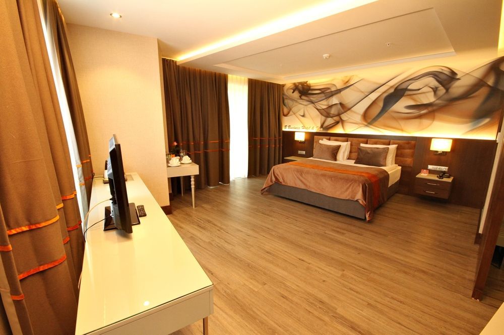 B Business Hotel & Spa Анталія Екстер'єр фото